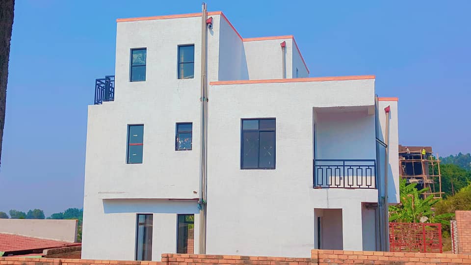 UNFINISHED HOUSE FOR SALES AT REBERO - Image 1