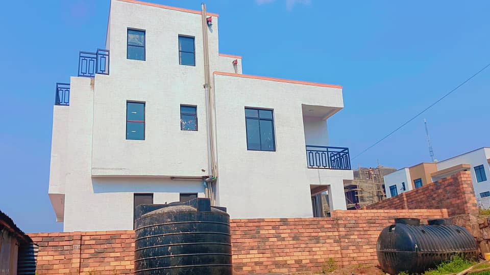 UNFINISHED HOUSE FOR SALES AT REBERO - Image 3