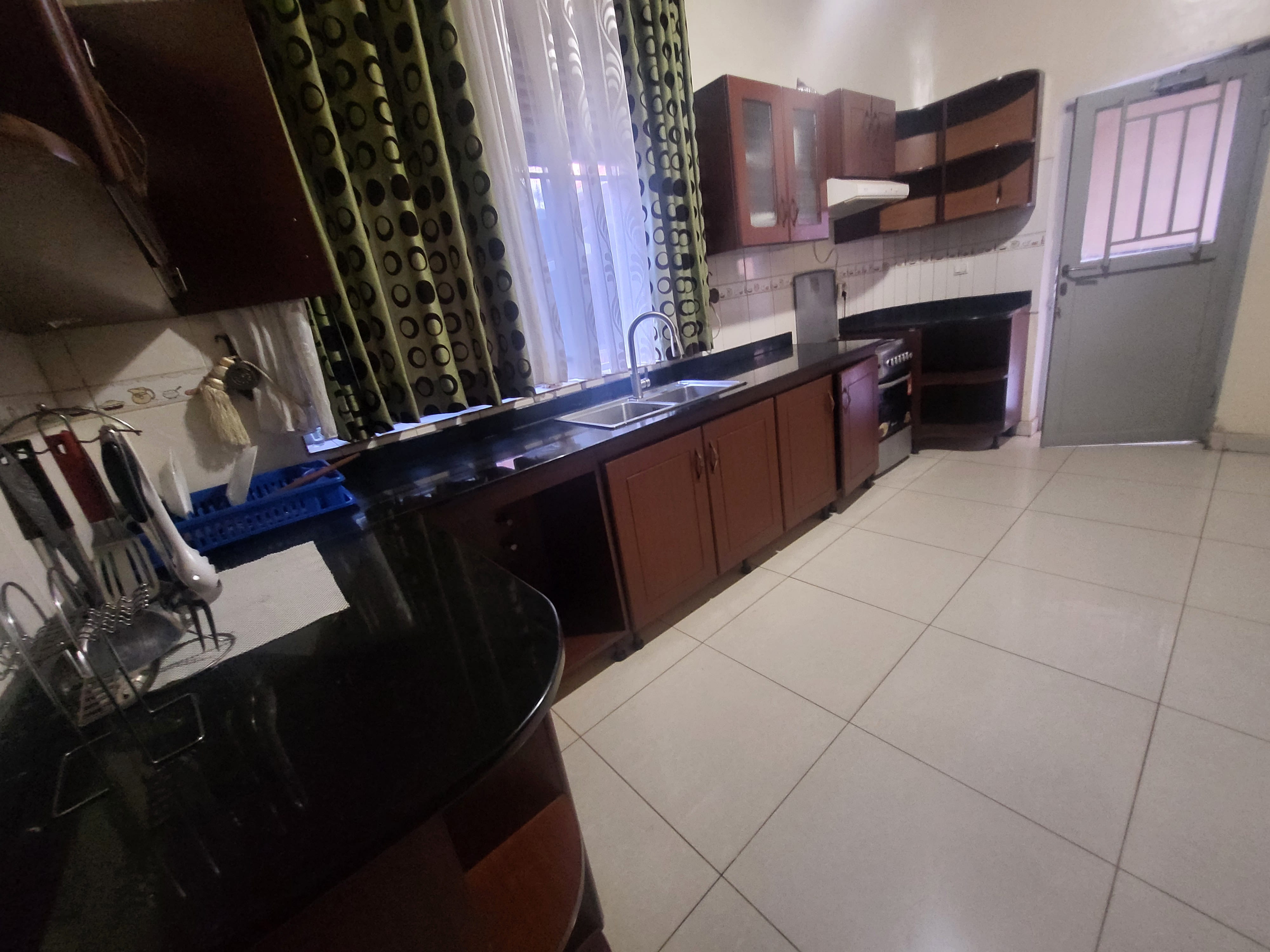 Full Furnished Kicukiro Kagarama Kigali Rwanda House for Rent – $1000 - Image 5