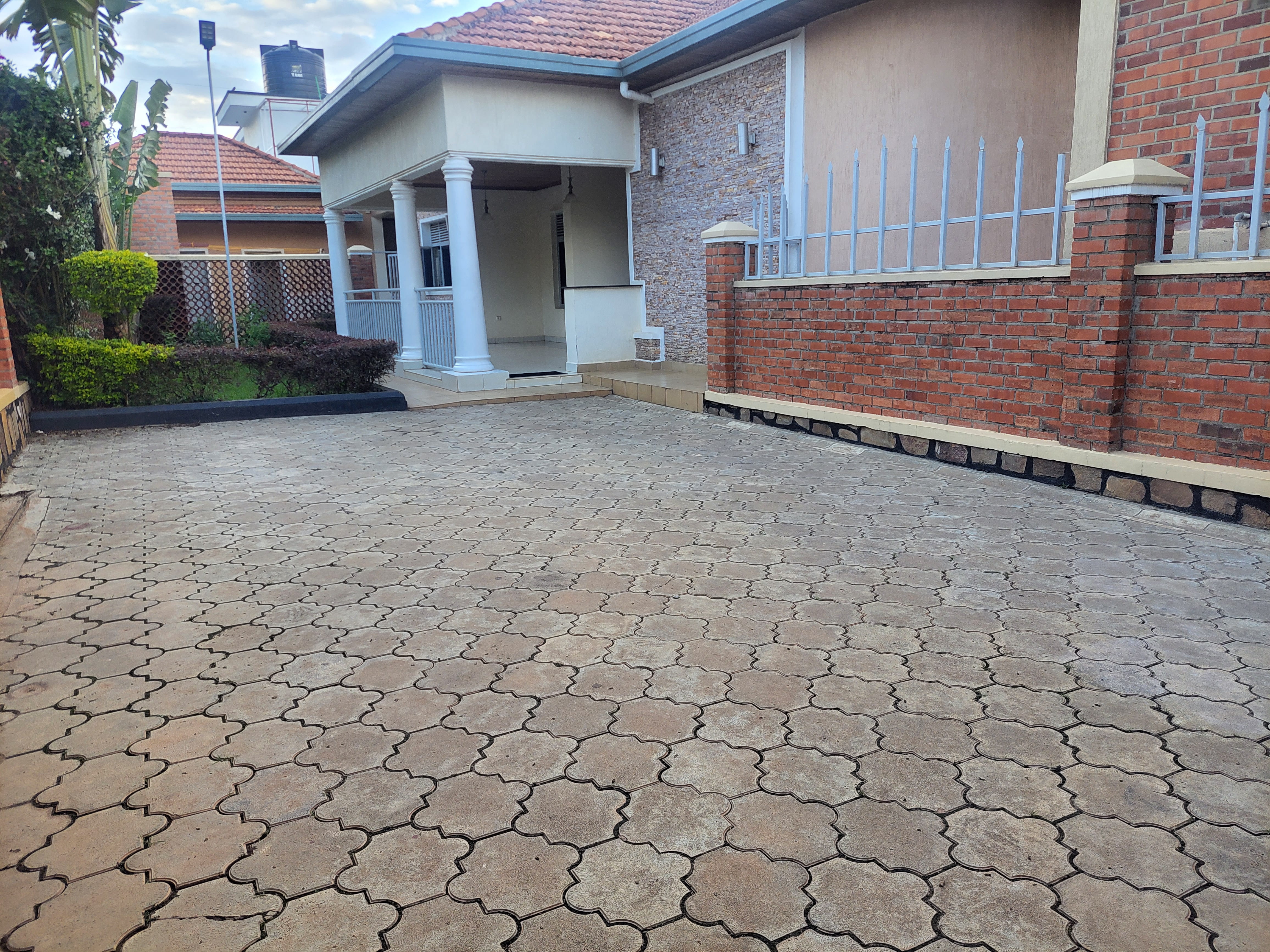 Full Furnished Kicukiro Kagarama Kigali Rwanda House for Rent – $1000 - Image 13